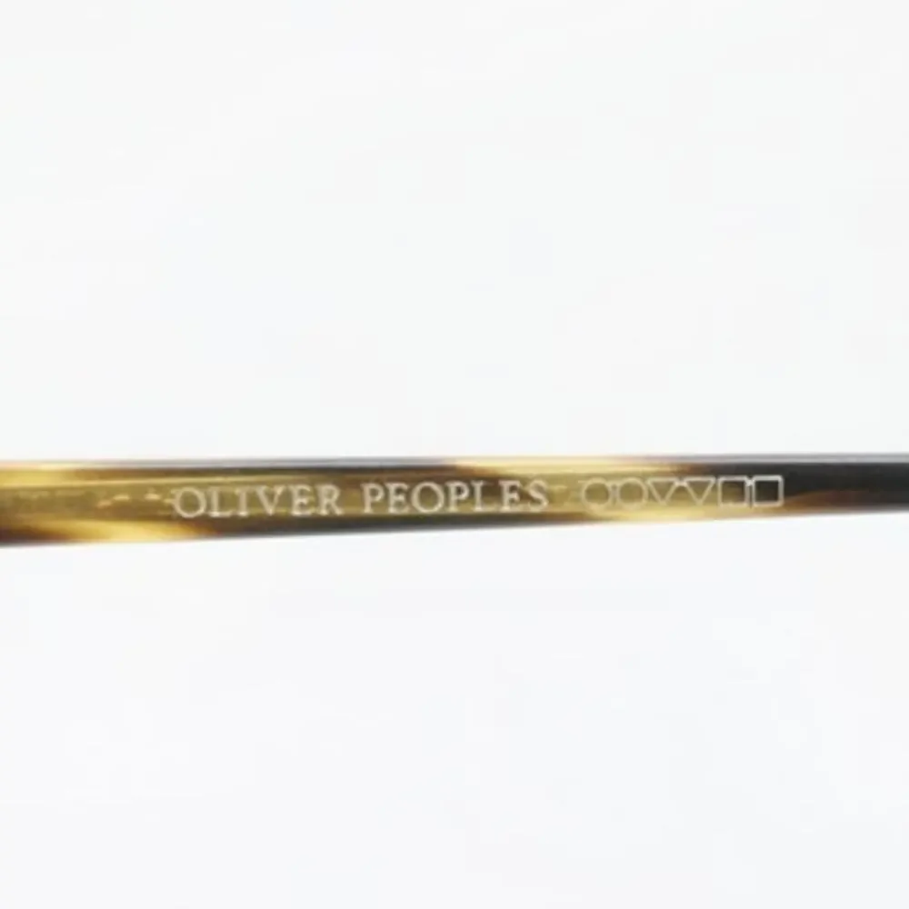 Oliver Peoples up sale